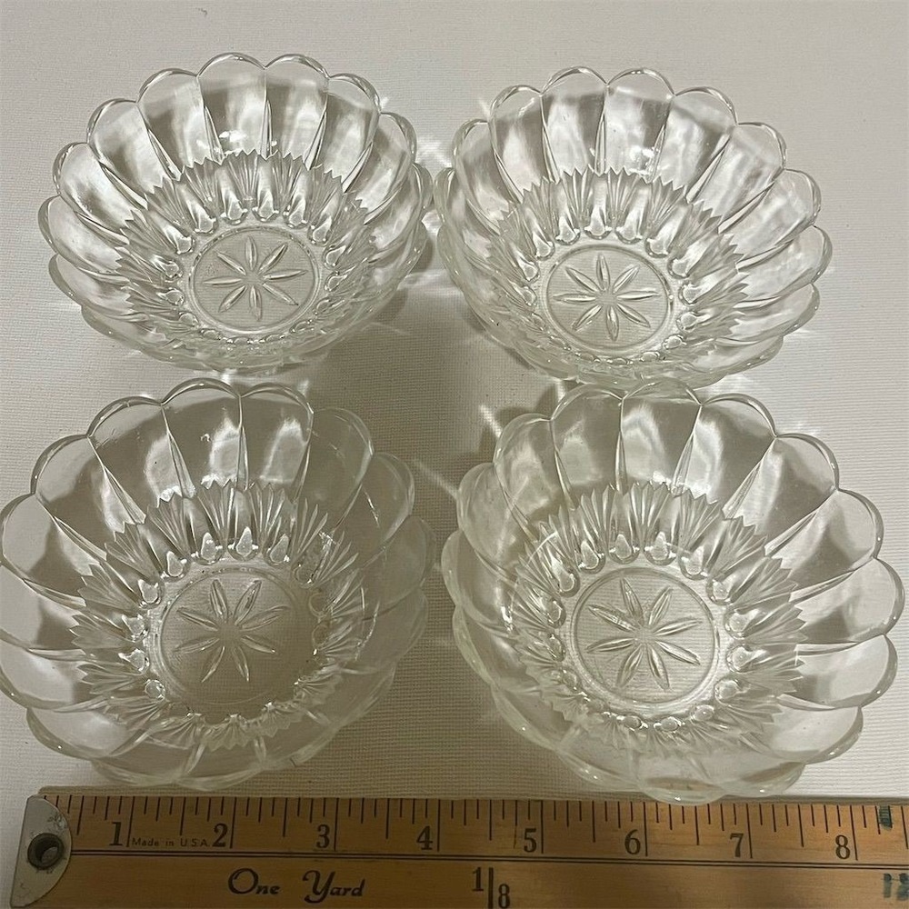 Indiana Glass Vintage Star‎ Pattern Dessert Bowls Set of 4 Clear